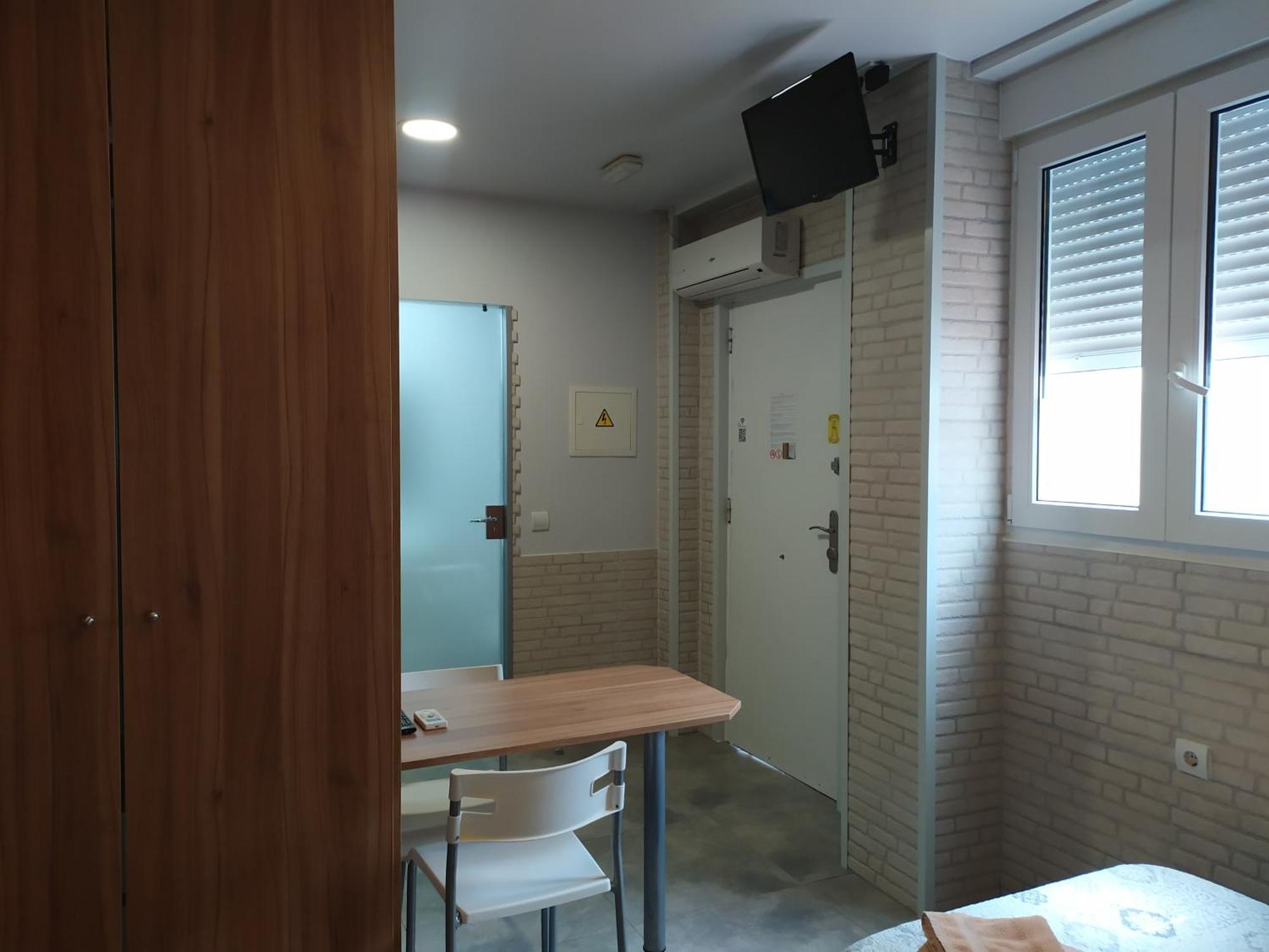 Hostal Usera Madrid Phòng bức ảnh